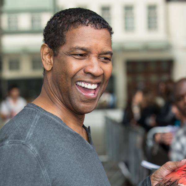 Watch Denzel Washington brilliantly impersonate Jay Z