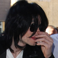 Michael Jackson 'Suffering From Deadly Lung Disease'