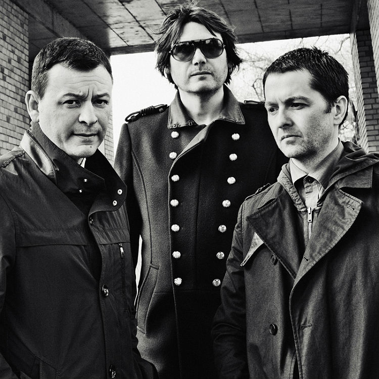 Manic Street Preachers: 'These are the last burning flames of rock n' roll'