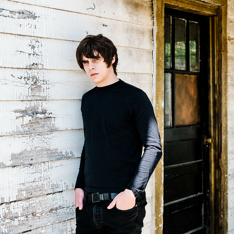 Jake Bugg shares new song as new album and tour details revealed