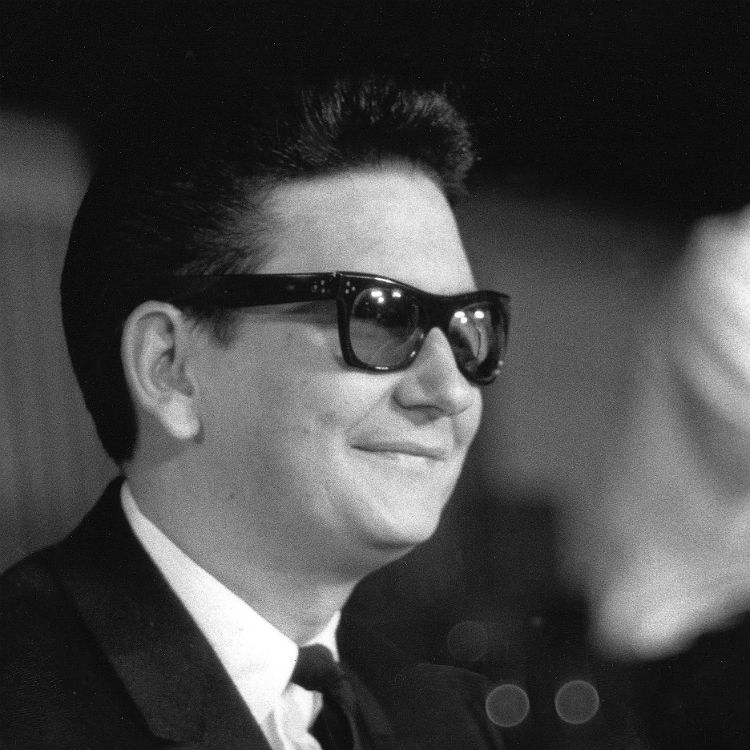 Hologram of Roy Orbison to tour UK with Royal Harmonic Orchestra 