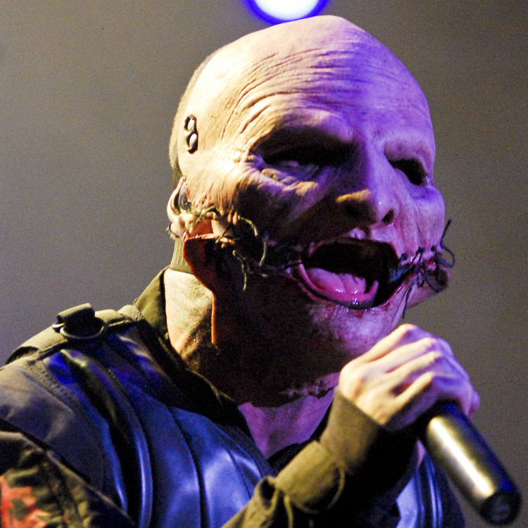 Watch: Slipknot unveil frantic live video for 'The Devil In I'