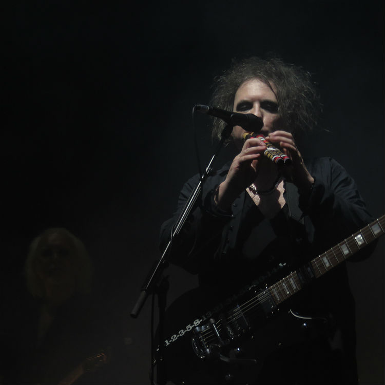 The Cure tour hits Montral Centre Bell in photos - setlist, tickets