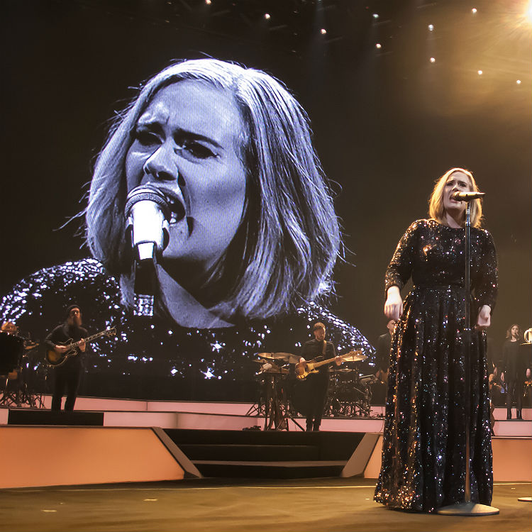 Adele 25 UK world tour kicks off in Belfast - photos, setlist, tickets