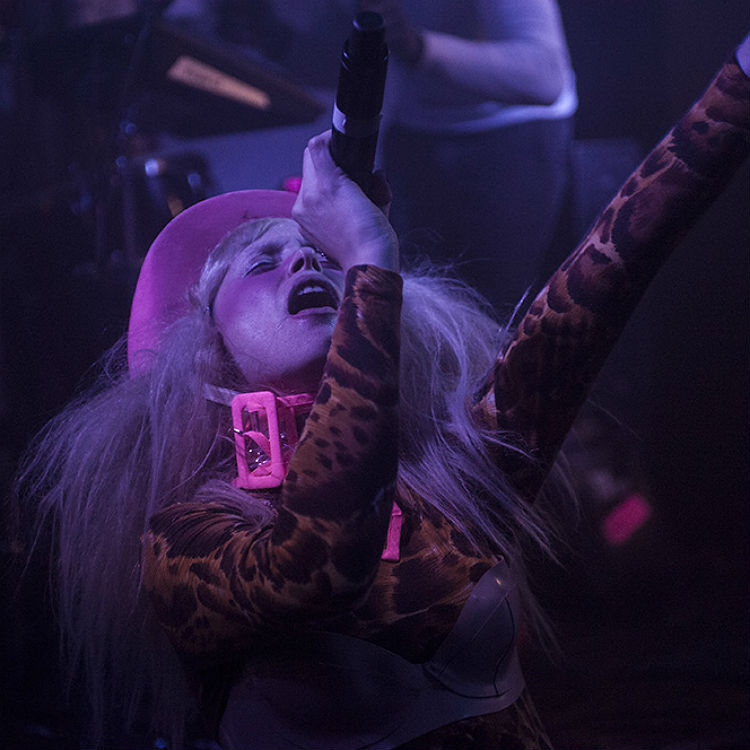 Petite Meller plays stunning set at Gigwise's XOYO night