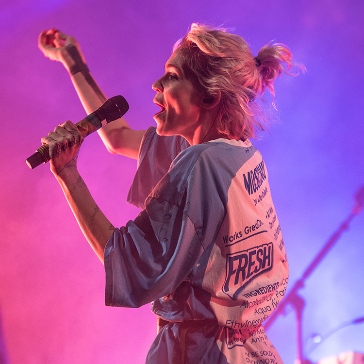 GRIMES ELECTRFYING LATITUDE SET IN STUNNING PHOTOS