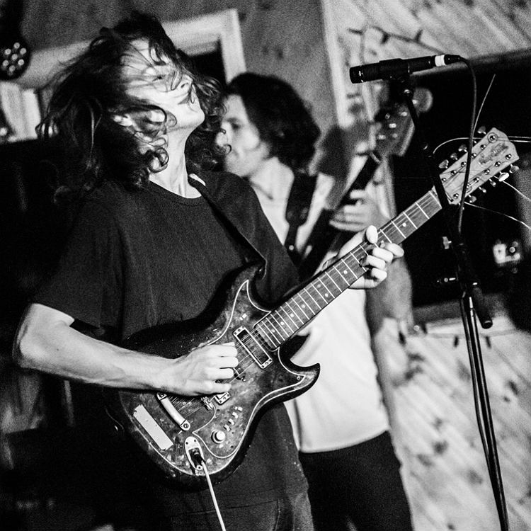 23 photos of King Gizzard playing Hackney at 2pm