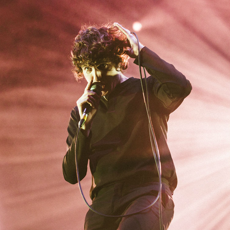 20 awesome photos of The Kooks at Alexandra Palace, 13/05/17